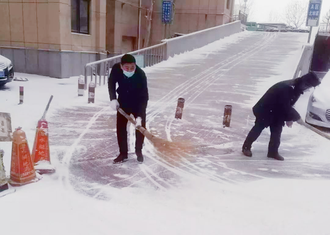 风雪防疫路 联兴金友物业人的坚持与守护